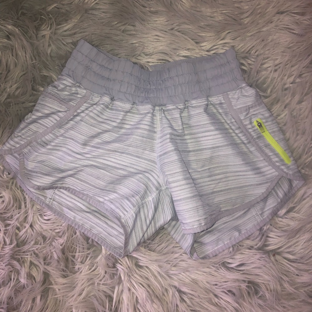 Lululemon tracker shorts